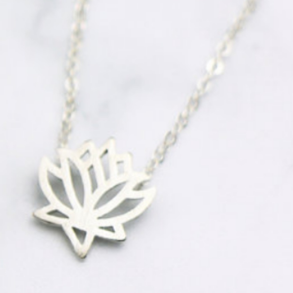 Free People Women Silver Lotus Necklace